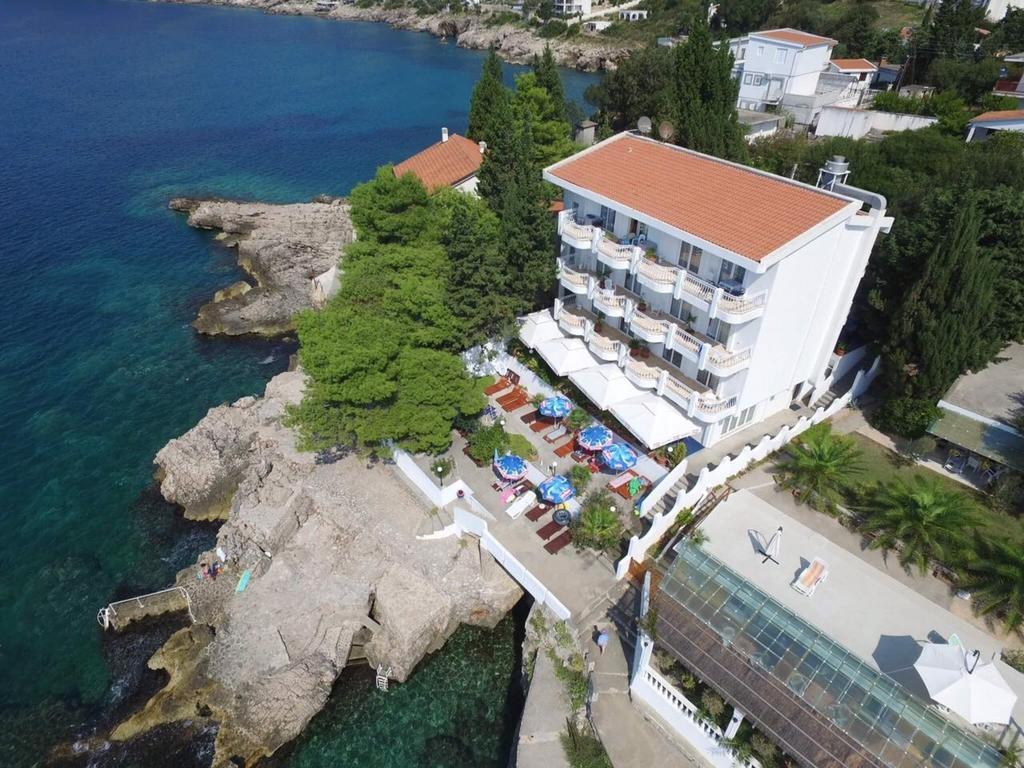 Apartments & Rooms Elite Dobra Voda Eksteriør billede